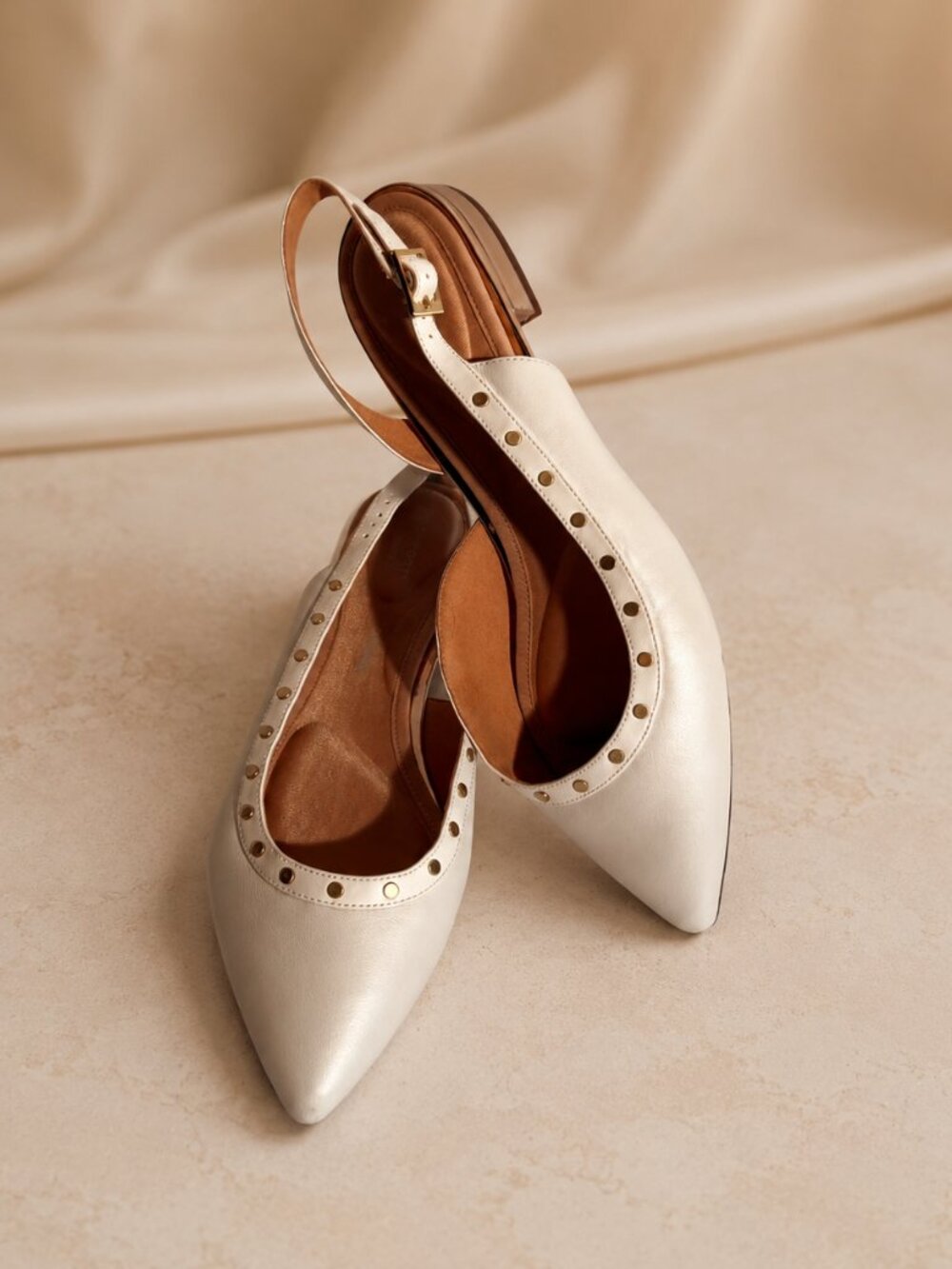 Rockport Total Motion Off-White Leather Studded Slingback Flats Sz 10